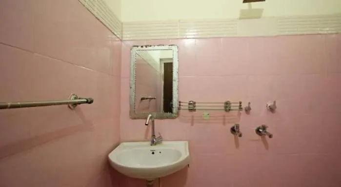 Asm By Ray Of Taj Homestay 100Mtr Taj Mahal Agra  India